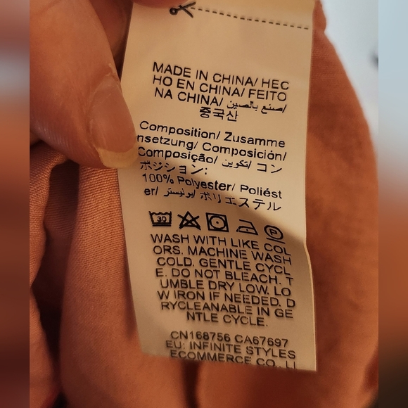 NWOT light pastel pink romper with cut out in front bow wrap bodice size 6 - Picture 8 of 8